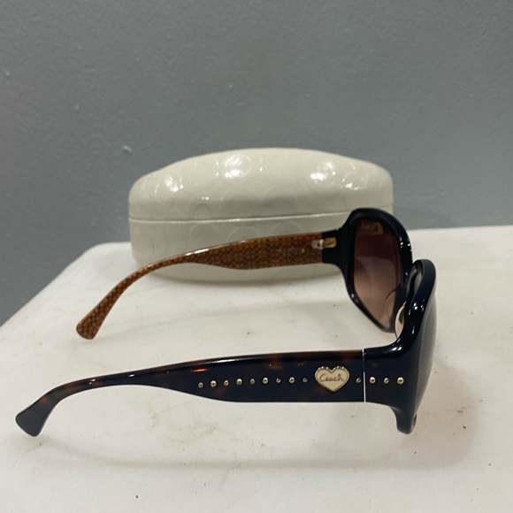 Coach sunglasses - Picture 8 of 10